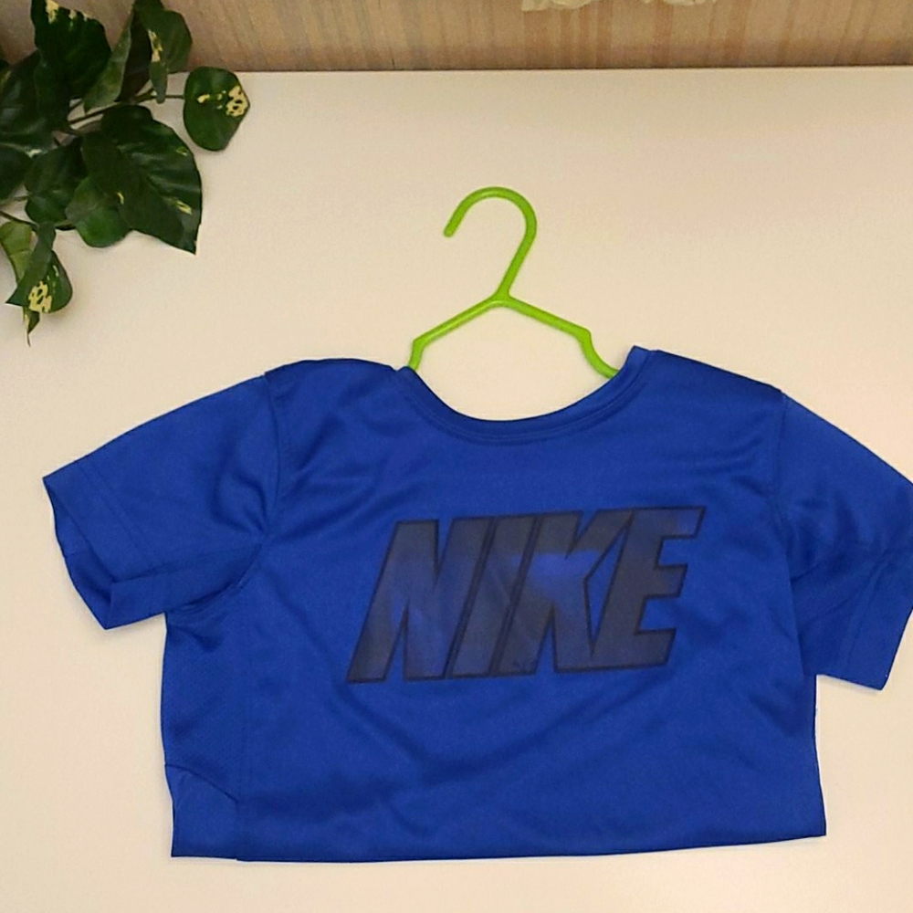 Nike Shirt